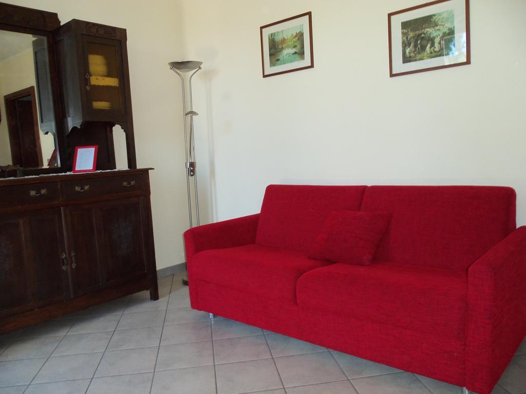 Casa Dei Ciliegi Castell'Alfero Βίλα Δωμάτιο φωτογραφία