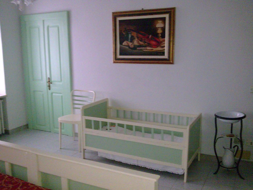 Casa Dei Ciliegi Castell'Alfero Βίλα Δωμάτιο φωτογραφία